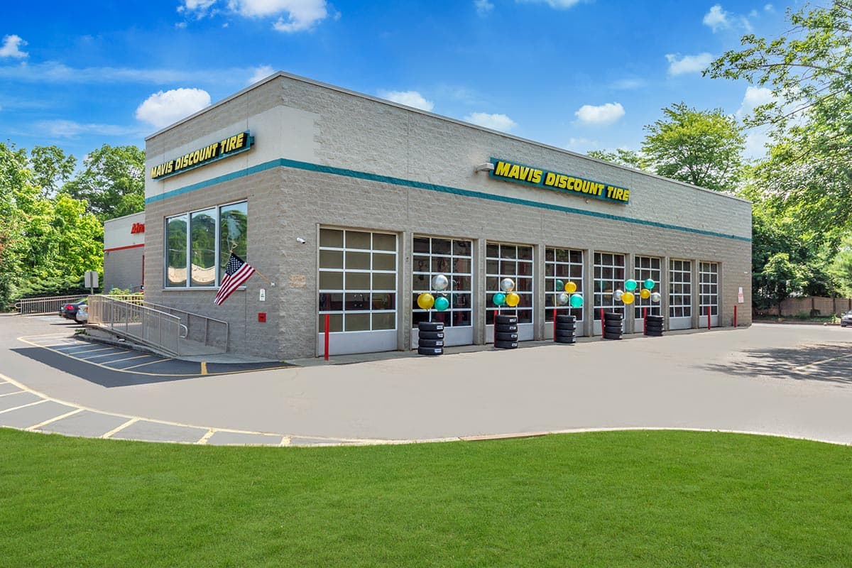 Store_385 Tire Shop & Auto Repair in North Plainfield (Watchung), New Jersey